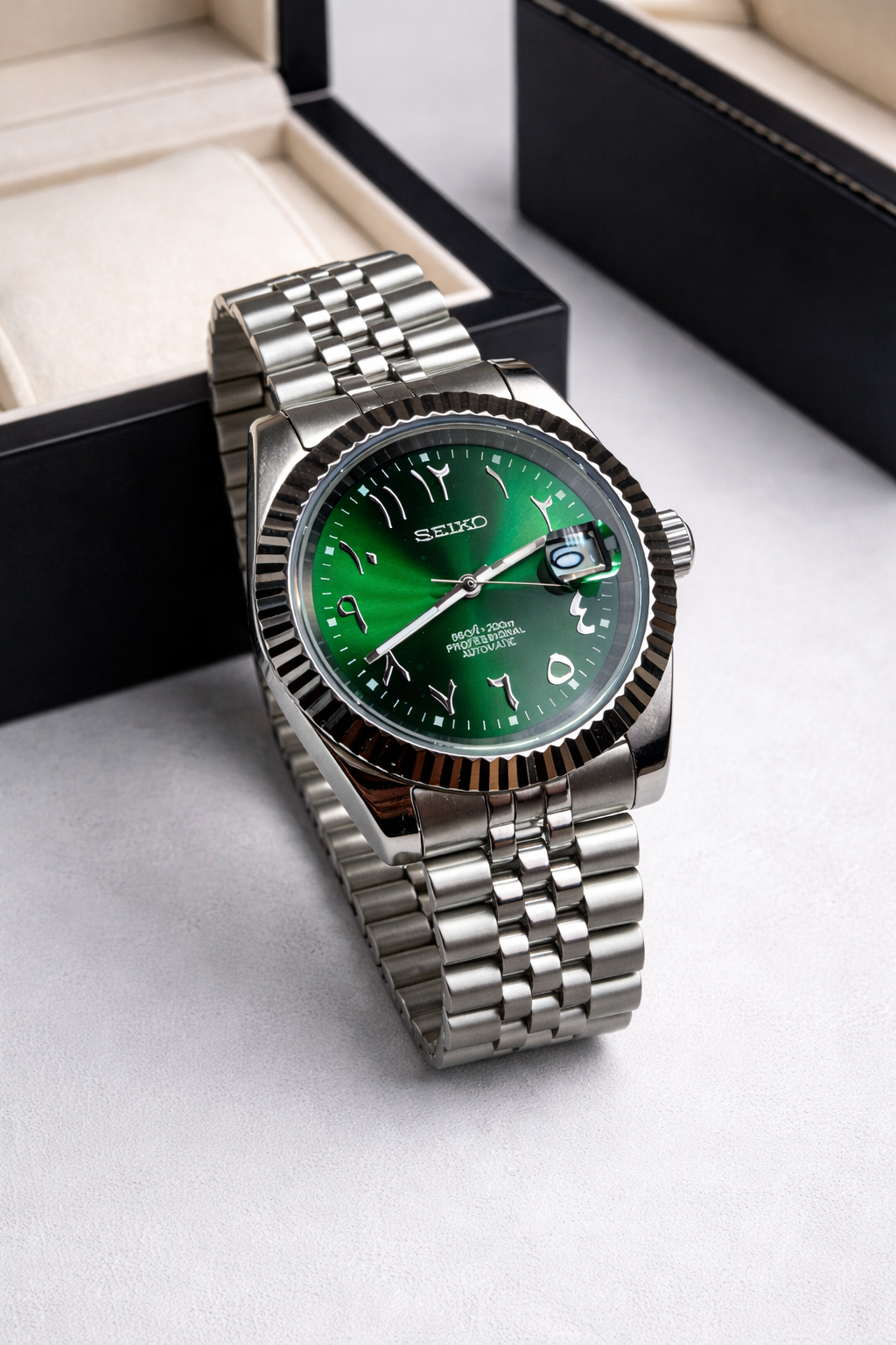 seiko datejust arabic verte mouvement automatique bracelet jubilee 